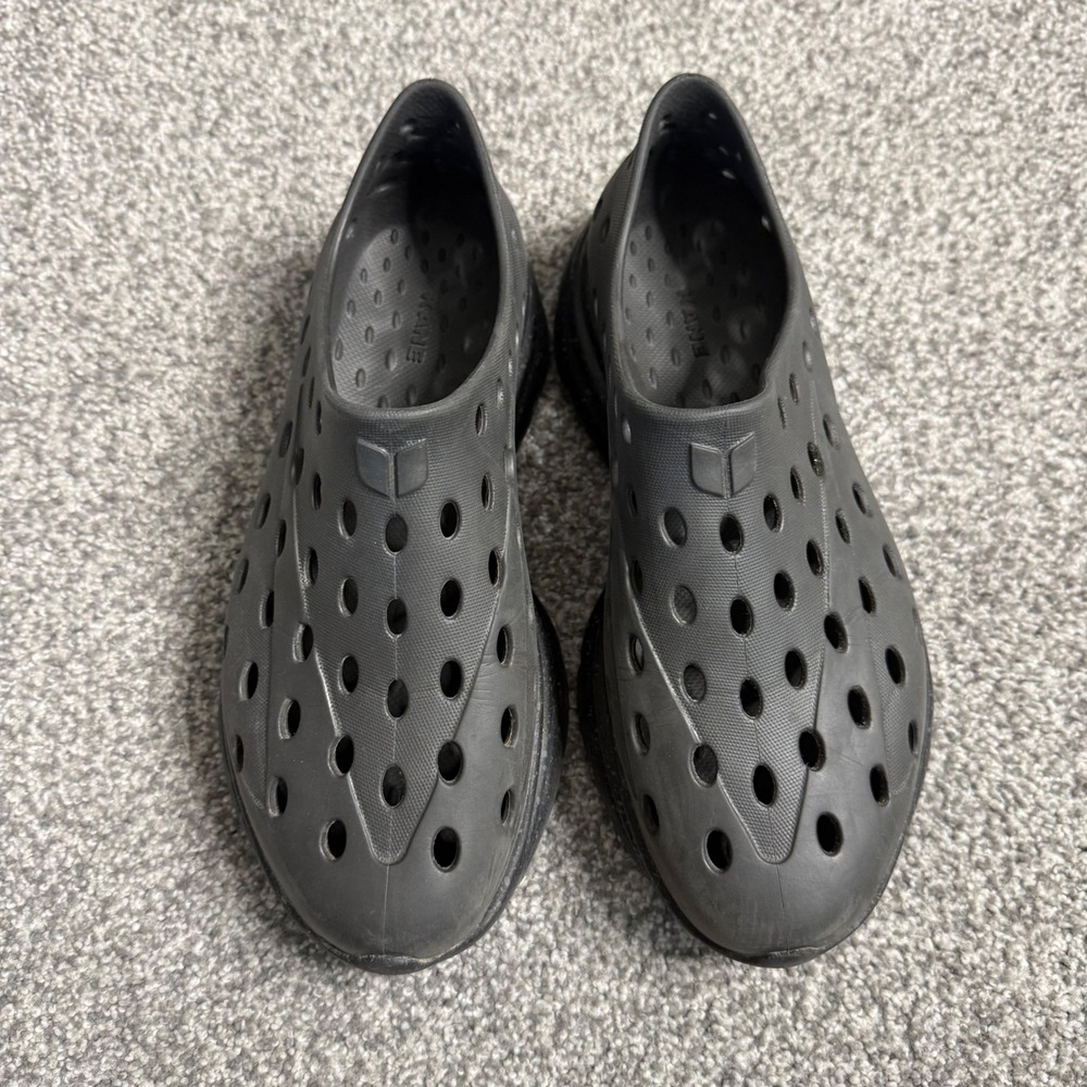 Kane Revive Active Recovery Shoes Carbon Black Mens 7 Womens 9 Slip On Speckled